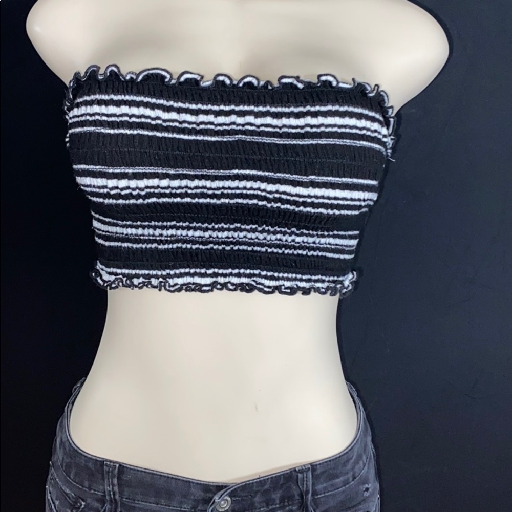 black and white stripped crop top